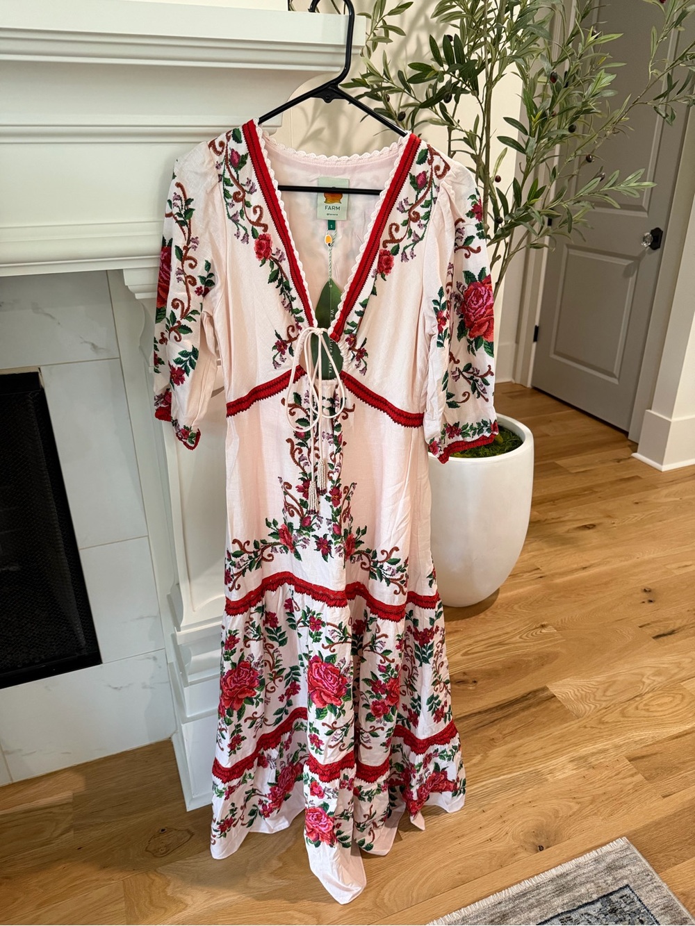 Farm Rio Flower Tapestry Maxi Dress - size small - NWT - Picture 4 of 6
